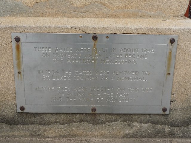 Historic gates at Ashcroft High School | A History of Aboriginal Sydney